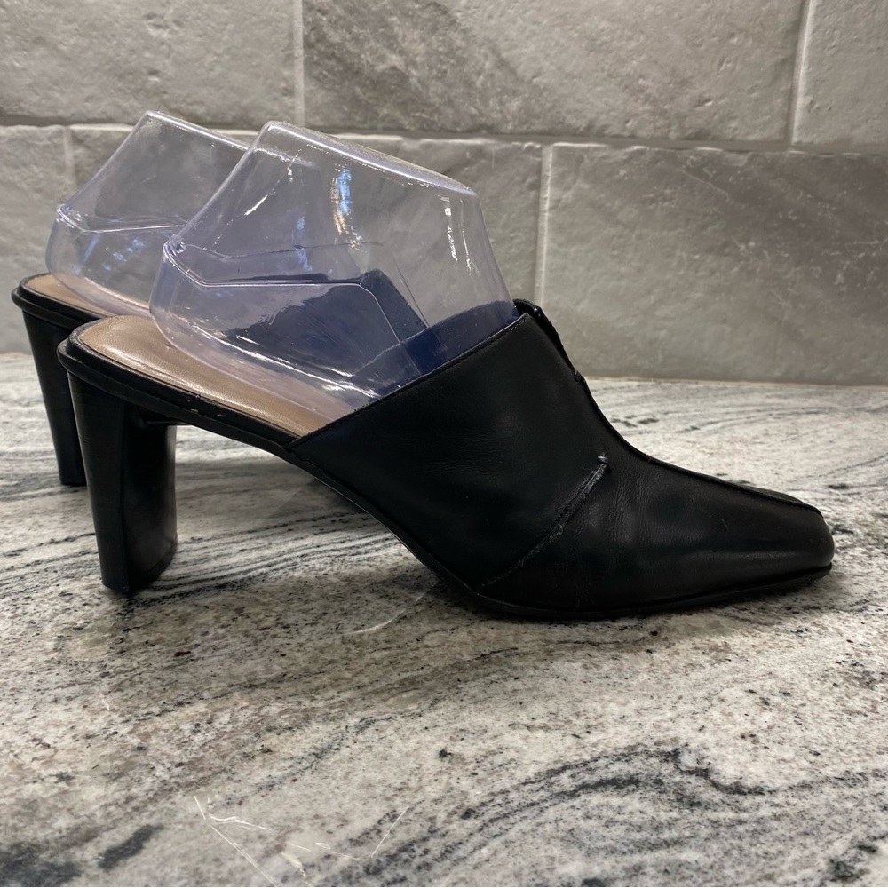 Nicole "Brakes" women's size 10 Leather slip on Black block heel Mules